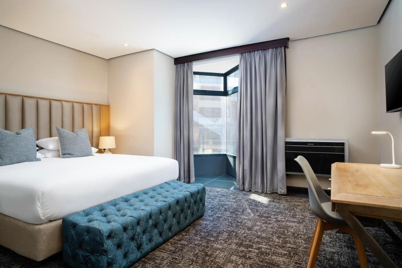 Premier Splendid Inn Umhlanga ダーバン エクステリア 写真