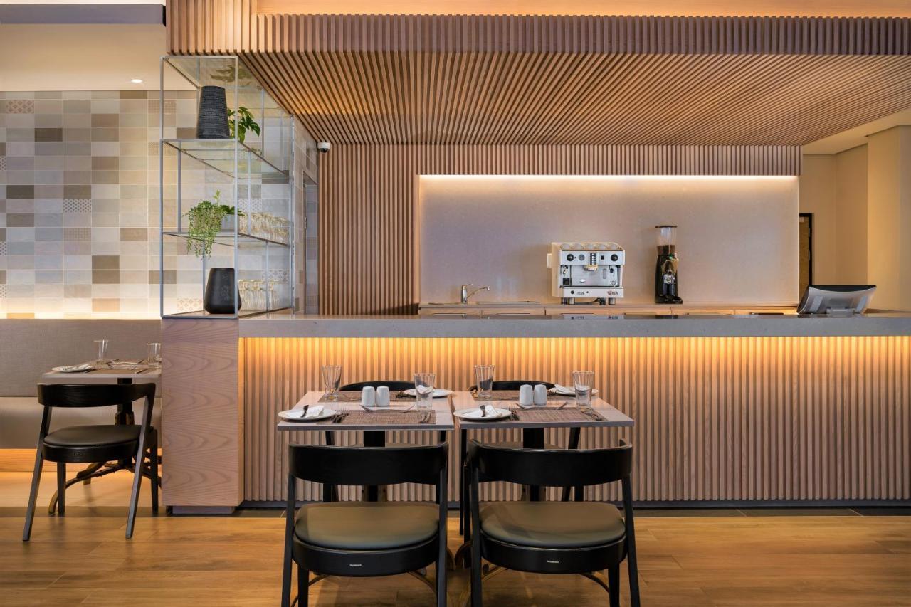 Premier Splendid Inn Umhlanga ダーバン エクステリア 写真