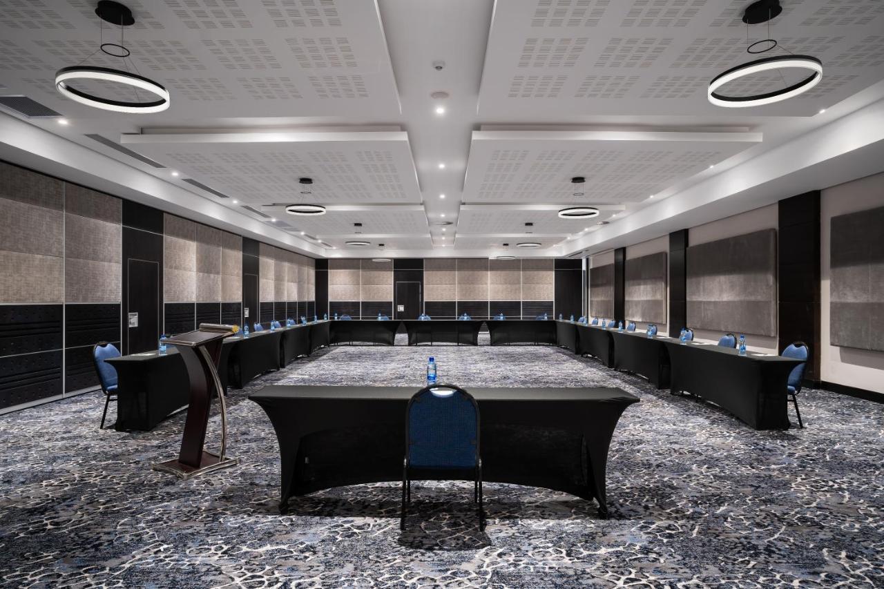 Premier Splendid Inn Umhlanga ダーバン エクステリア 写真